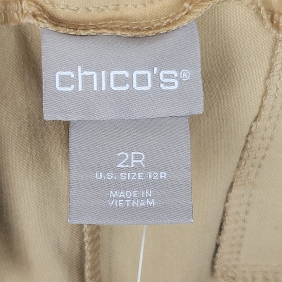 CHICO'S 2(L-12) BEIGE PULL ON TUMMY CONTROL STRETCH CAPRIS PANTS - Picture 6 of 11